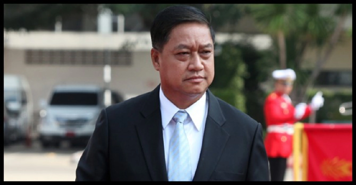 'สุกำพล'หนุนทร.ซื้อ'เรือดำน้ำ' 'สุกำพล'หนุนทร.ซื้อ'เรือดำน้ำ'