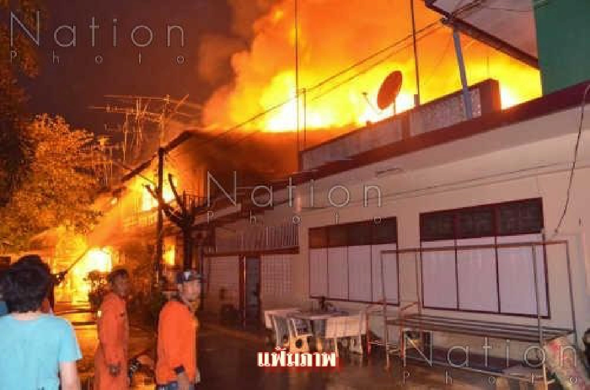 เพลิงไหม้"ห้างชวนดี"เมืองตรังเผาเฒ่า74ดับ เพลิงไหม้"ห้างชวนดี"เมืองตรังเผาเฒ่า74ดับ