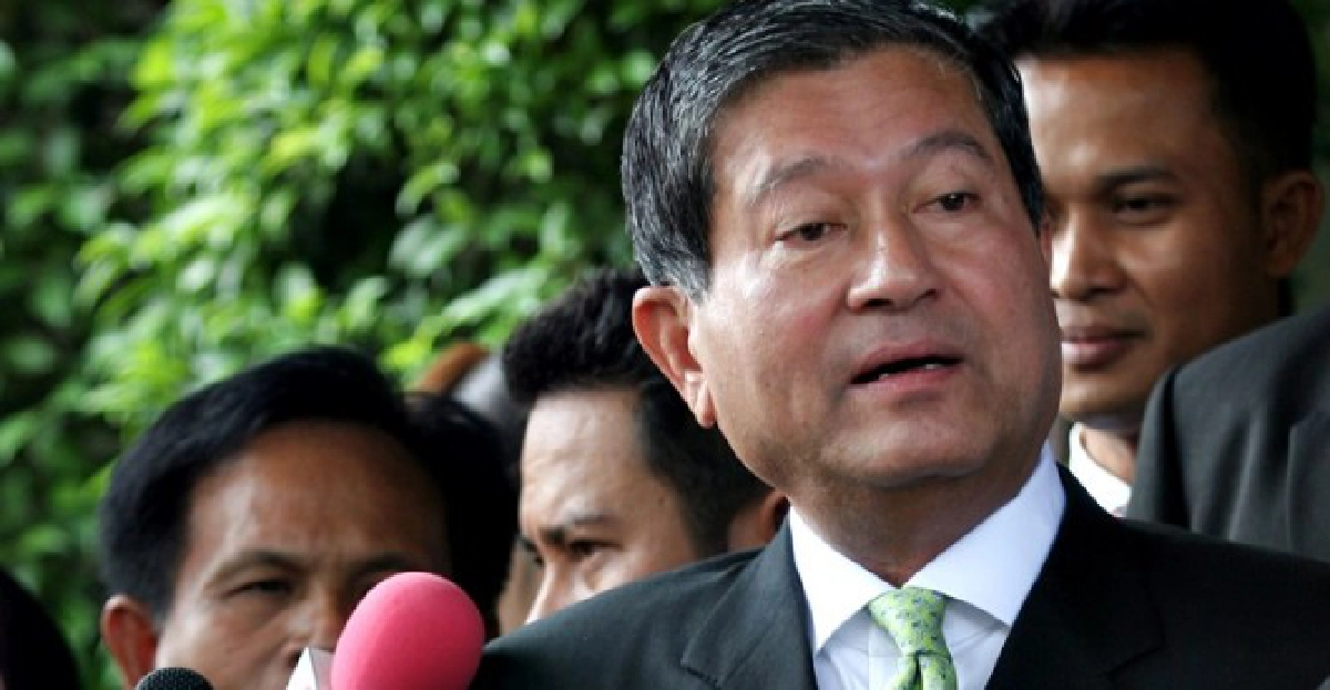 'เฉลิม'ซัด'อภิสิทธิ์'อย่าเต้นเกินเหตุ 'เฉลิม'ซัด'อภิสิทธิ์'อย่าเต้นเกินเหตุ