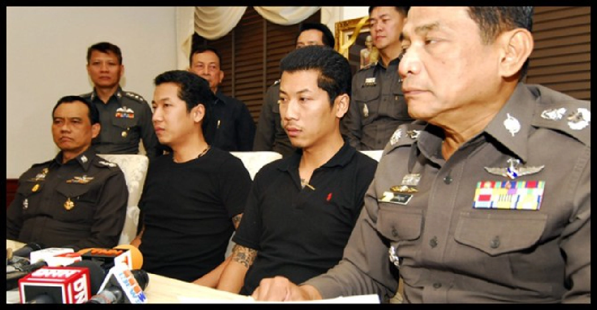 เตรียมส่งฟ้องฝาแฝดต่อย'วรเจตน์'
เตรียมส่งฟ้องฝาแฝดต่อย'วรเจตน์'