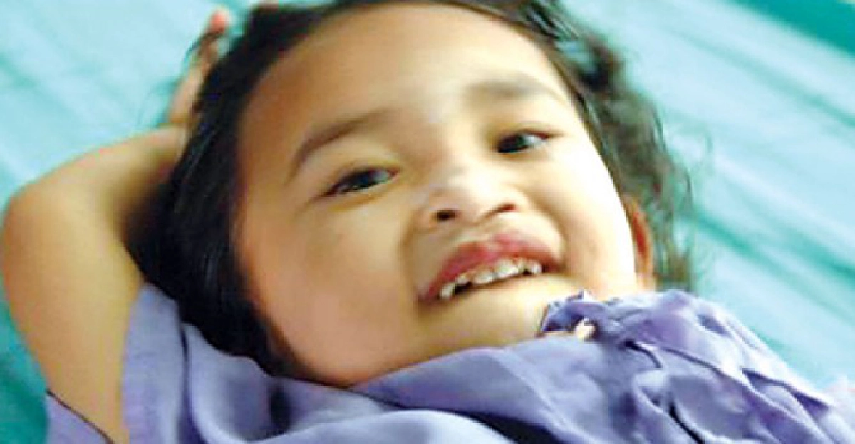 คืนยิ้มสวยให้น้องด้อยโอกาส 