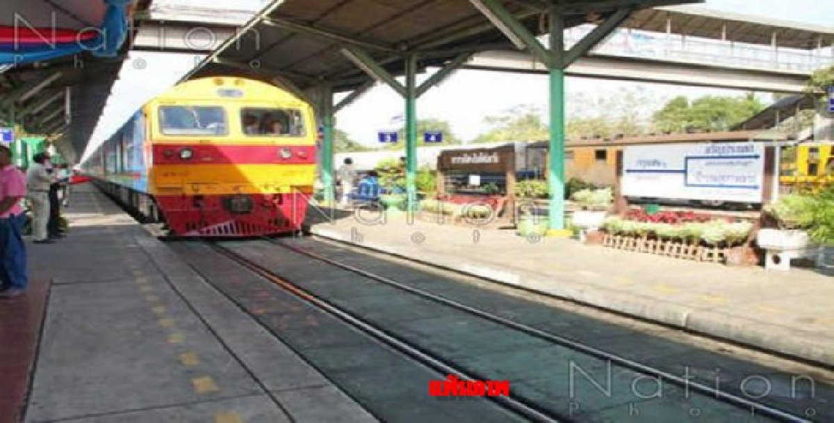 ขู่ชิงเงินคนตาบอดกว่า5พันนั่งรถไฟสอบกศน. ขู่ชิงเงินคนตาบอดกว่า5พันนั่งรถไฟสอบกศน.