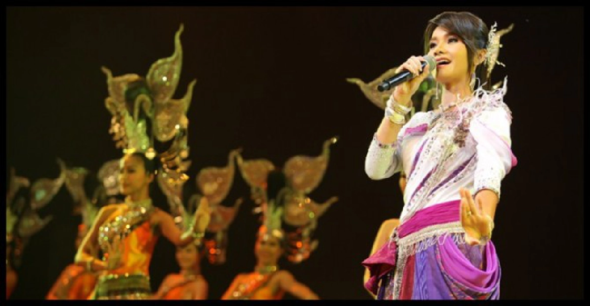 ก๊อทคอนเสิร์ตใหญ่สุดอลังการ
ก๊อทคอนเสิร์ตใหญ่สุดอลังการ