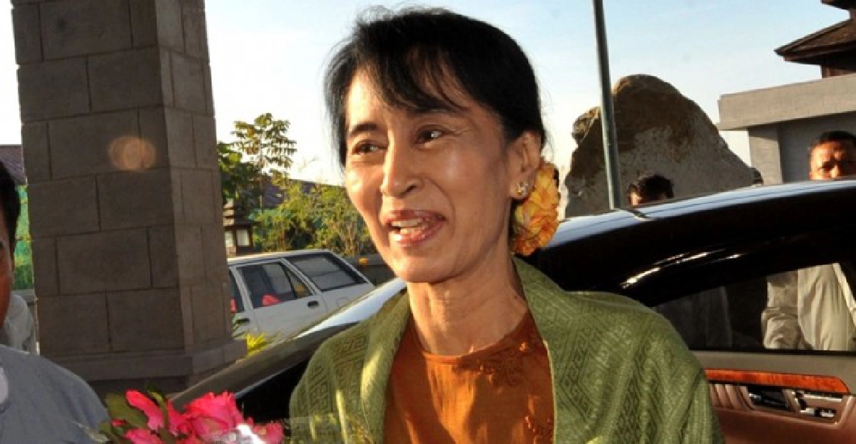 'ซูจี'เข้าสังเกตการณ์การประชุมสภา 'ซูจี'เข้าสังเกตการณ์การประชุมสภา
