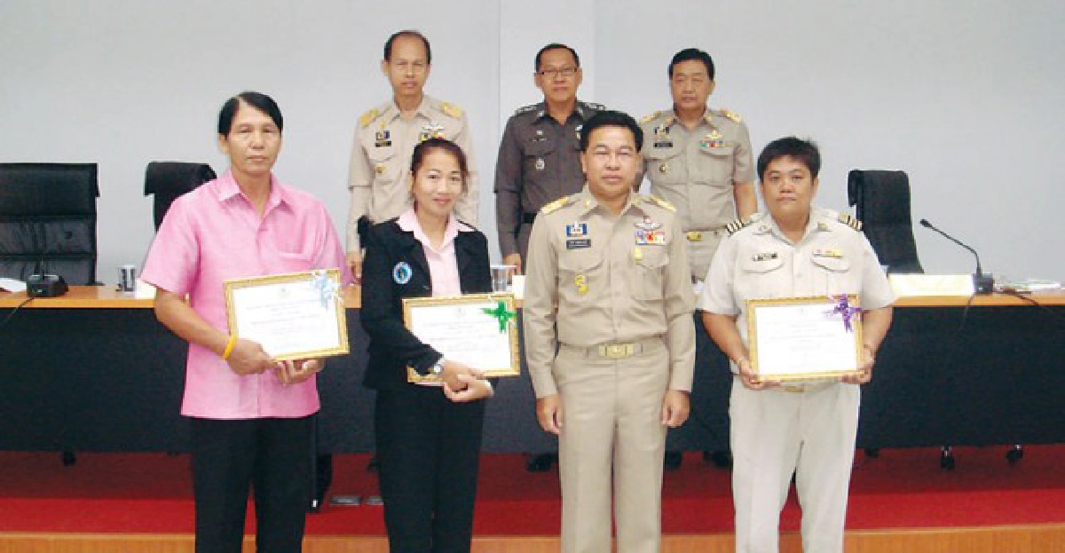 กศน.จังหวัดสมุทรสงคราม ทอดผ้าป่าหนังสือสู่ชุมชน กศน.จังหวัดสมุทรสงคราม ทอดผ้าป่าหนังสือสู่ชุมชน