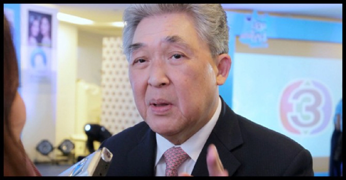 'ประวิทย์'โต้สั่งเปลี่ยนพิธีกรหญิง'ชิงร้อยฯ'
'ประวิทย์'โต้สั่งเปลี่ยนพิธีกรหญิง'ชิงร้อยฯ'