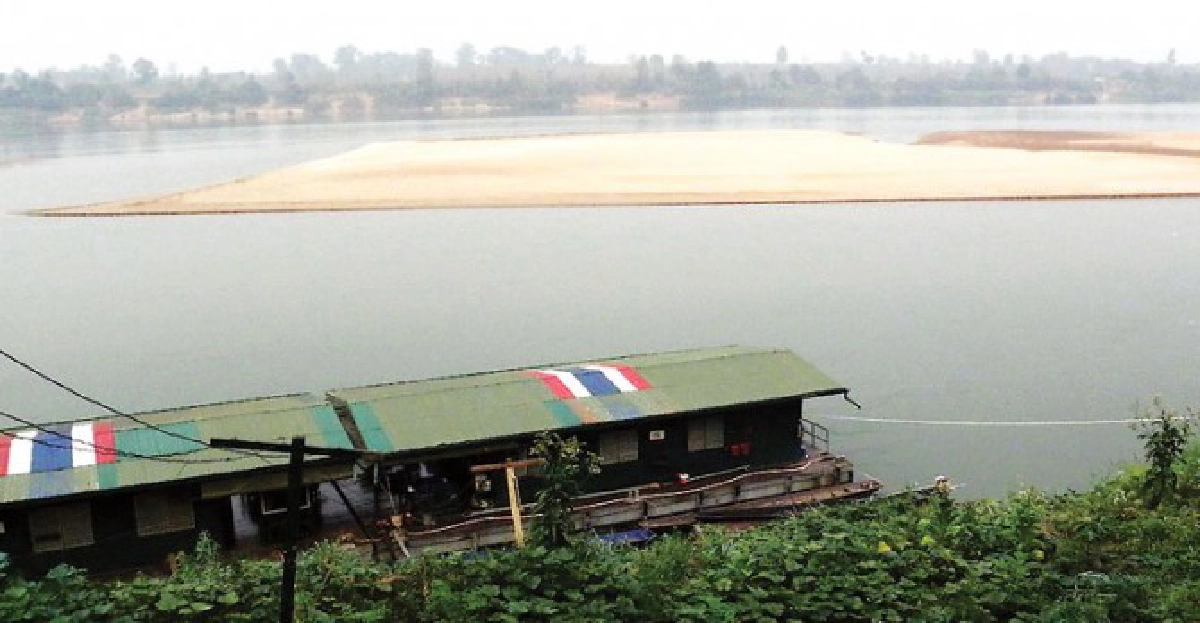 'สังคม'แสนสบาย หนองคายคมเลนส์ 'สังคม'แสนสบาย หนองคายคมเลนส์