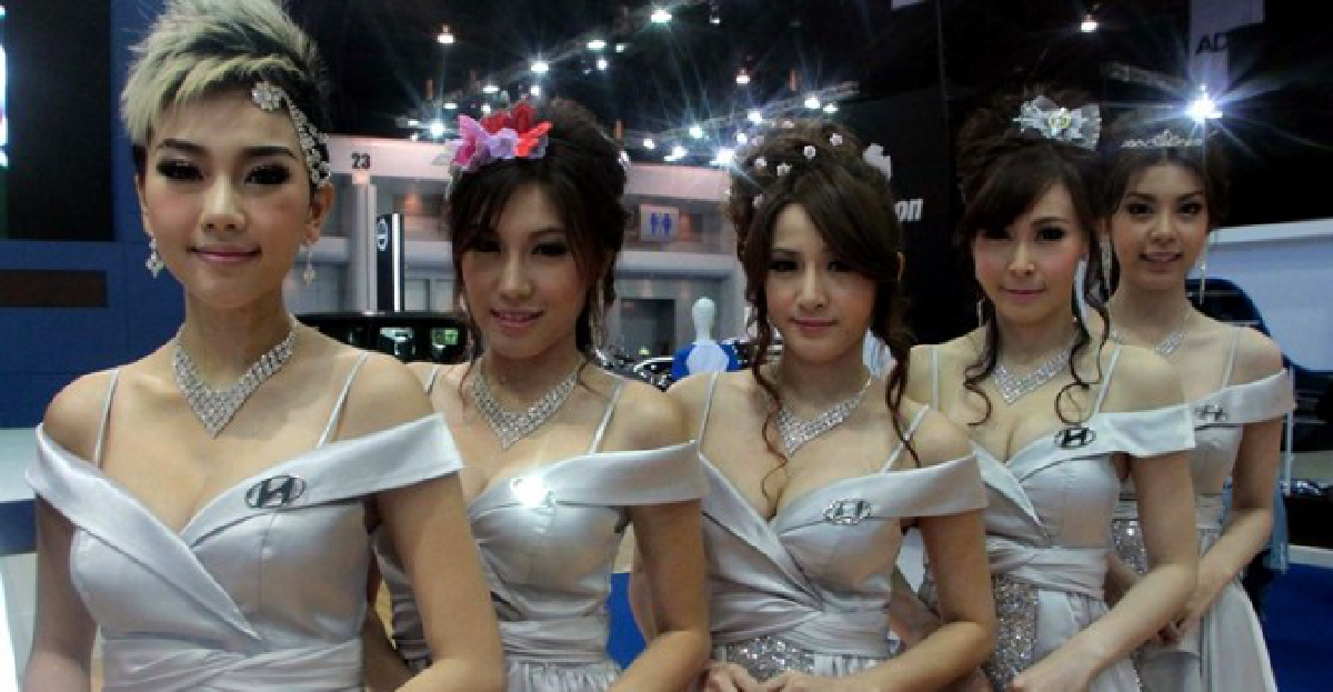 บรรยากาศงานมอเตอร์โชว์2012รอบVIP