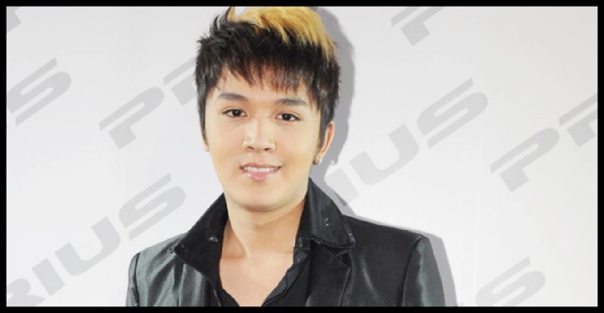 'ฟลุค'น้อยใจผู้ใหญ่'เอ็กแซ็กท์'เตรียมทำเพลงเอง 'ฟลุค'น้อยใจผู้ใหญ่'เอ็กแซ็กท์'เตรียมทำเพลงเอง