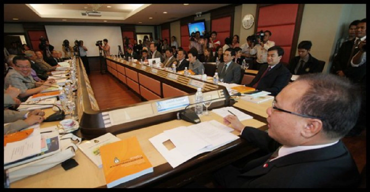 แถลงการณ์พระปกเกล้าปม'วิจัยปรองดอง' แถลงการณ์พระปกเกล้าปม'วิจัยปรองดอง'