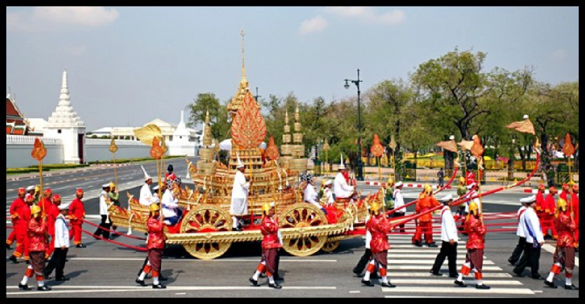 'สมเด็จพระบรมฯ'อัญเชิญพระโกศเจ้าฟ้าเพชรรัตนฯ(1)