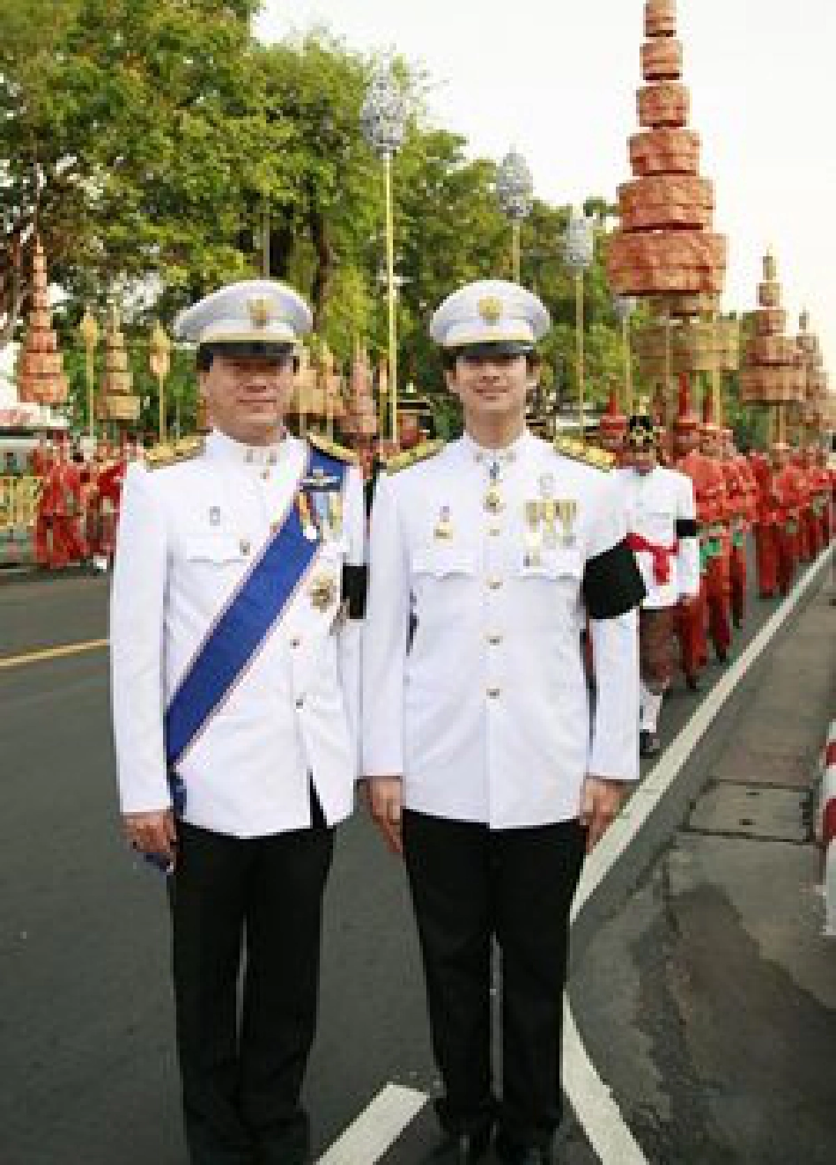น้อมส่งเสด็จ'ดวงแก้วแห่งมงกุฎเกล้าเจ้าอยู่หัว'
