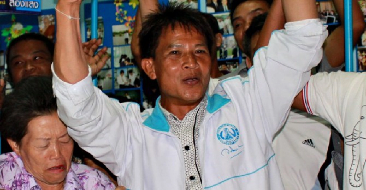 'เกียรติศักดิ์'ขอบคุณชาวปทุมฯ 'เกียรติศักดิ์'ขอบคุณชาวปทุมฯ