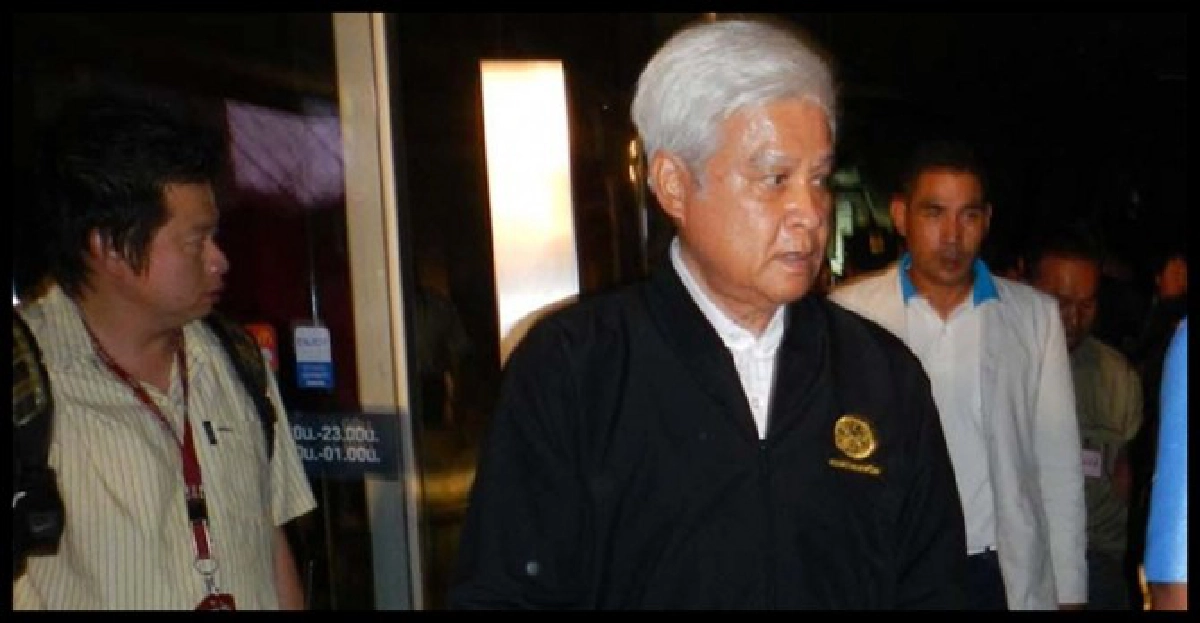 'ยงยุทธ' เมินเสื้อแดงไม่พอใจรดน้ำ'ป๋าเปรม' 'ยงยุทธ' เมินเสื้อแดงไม่พอใจรดน้ำ'ป๋าเปรม'