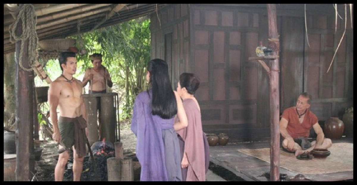 'อั้ม'โชว์ซิกแพ็กเปิดฉาก'ขุนศึก'ครบรส
'อั้ม'โชว์ซิกแพ็กเปิดฉาก'ขุนศึก'ครบรส