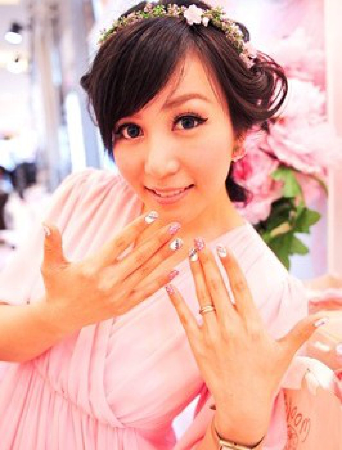 ระบายสีให้เล็บสวยรับซัมเมอร์ ระบายสีให้เล็บสวยรับซัมเมอร์