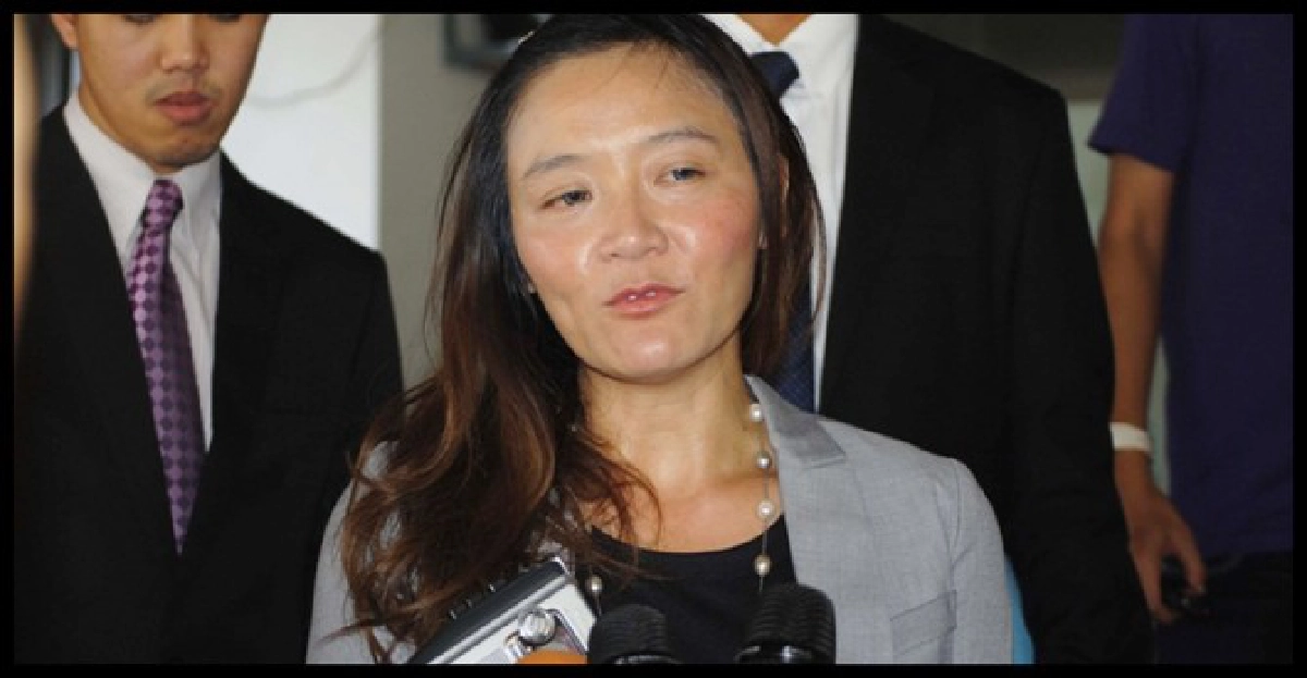 มัลลิกาแนะยิ่งลักษณ์ปรับ3รมต.ด้านศก. มัลลิกาแนะยิ่งลักษณ์ปรับ3รมต.ด้านศก.