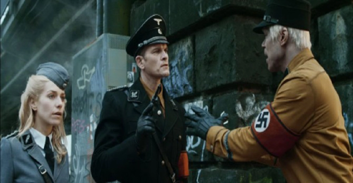 'Iron Sky'วิบัติการณ์ของมนุษย์ชาติจริงหรือ 'Iron Sky'วิบัติการณ์ของมนุษย์ชาติจริงหรือ