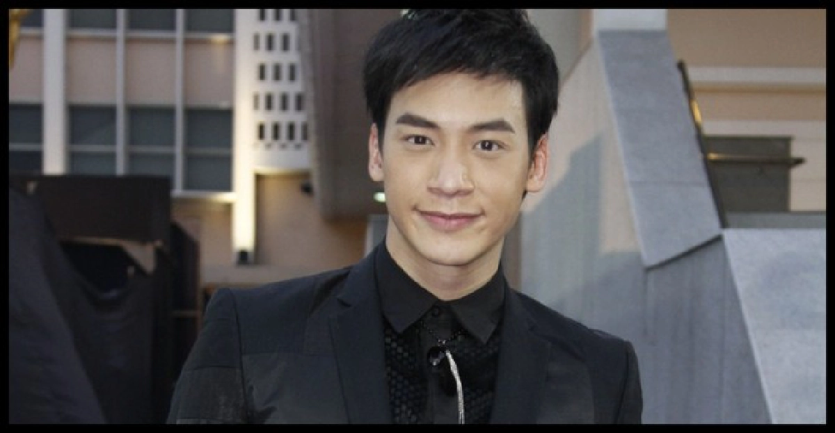 'บี้'ปาดหน้า'ณเดชน์'ซิว'โกโบริ 2012' 'บี้'ปาดหน้า'ณเดชน์'ซิว'โกโบริ 2012'