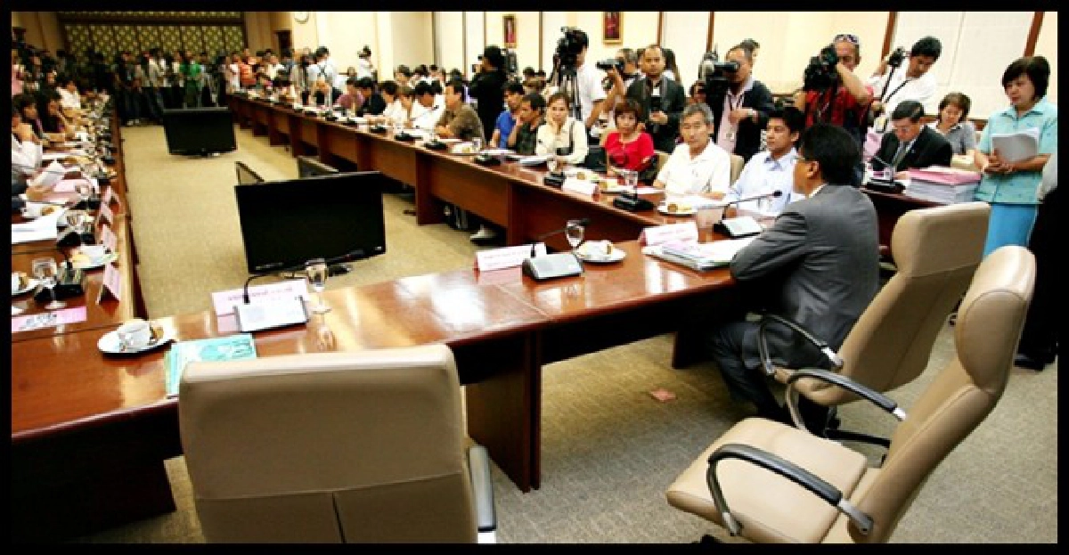 นร.บดินทรฯแห้ว!หลัง'สุชาติ'สั่งหาที่เรียนใหม่