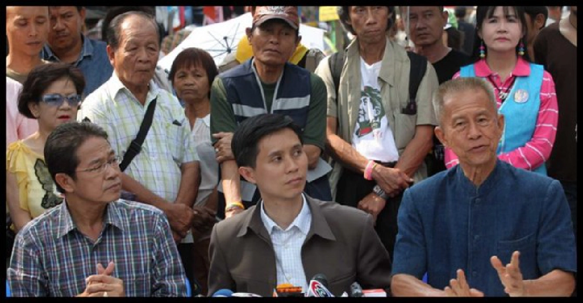 พธม.แถลงเคลื่อนต้าน'พรบ.ปรองดอง'