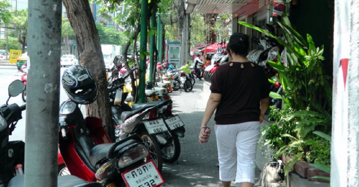 จับ-ปรับและห้ามจอด จับ-ปรับและห้ามจอด