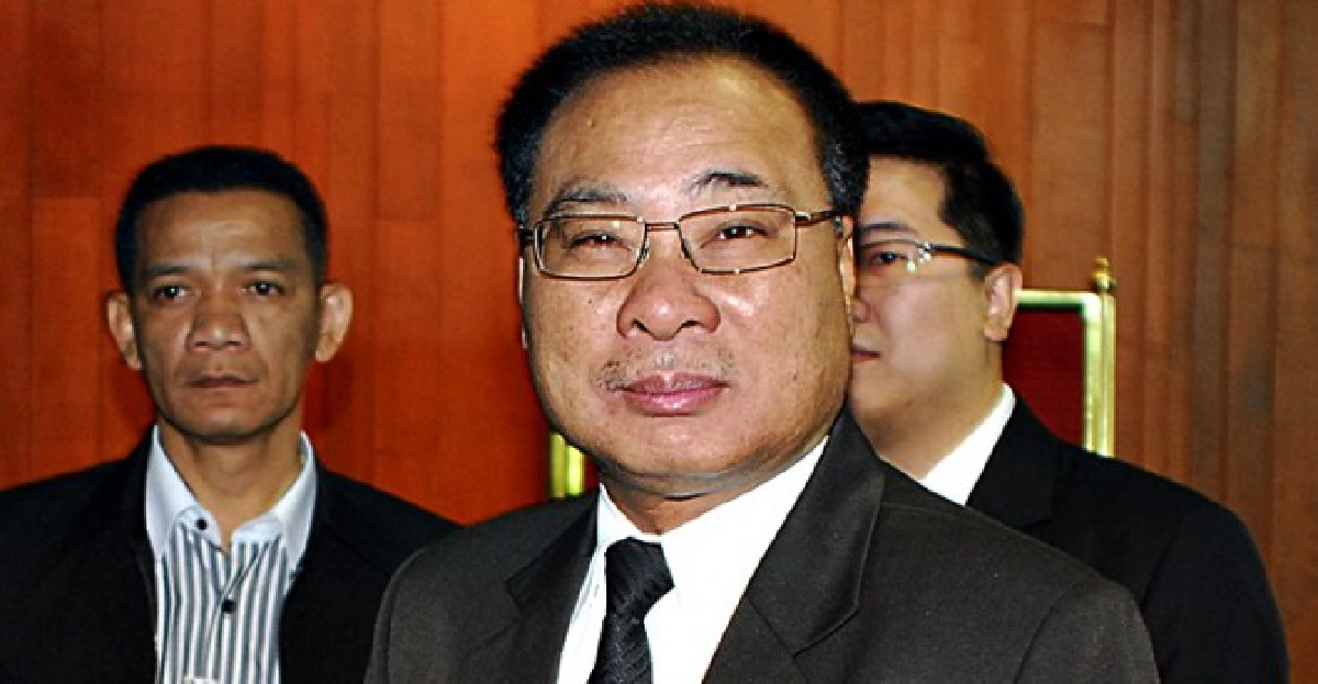 'ปชป.-ชูวิทย์'ยื่นถอด'สมศักดิ์'พ้นเก้าอี้ 'ปชป.-ชูวิทย์'ยื่นถอด'สมศักดิ์'พ้นเก้าอี้