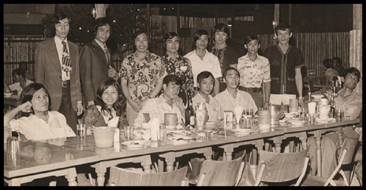 ย้อนอดีต'สวนอีสาน'ต้นแบบเธคหมอลำกลางกรุง
ย้อนอดีต'สวนอีสาน'ต้นแบบเธคหมอลำกลางกรุง