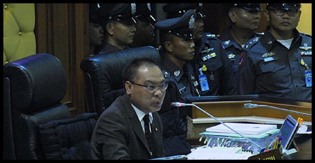'สมศักดิ์'ยอมถอยสั่งงดประชุม5-7มิ.ย. 'สมศักดิ์'ยอมถอยสั่งงดประชุม5-7มิ.ย.