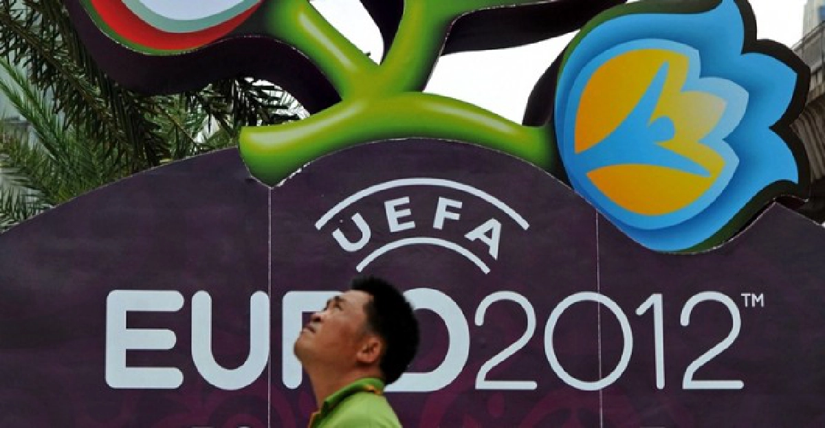 เจ๋ง!แฟนบอลจีนชมยิงประตูแบบสามมิติ เจ๋ง!แฟนบอลจีนชมยิงประตูแบบสามมิติ