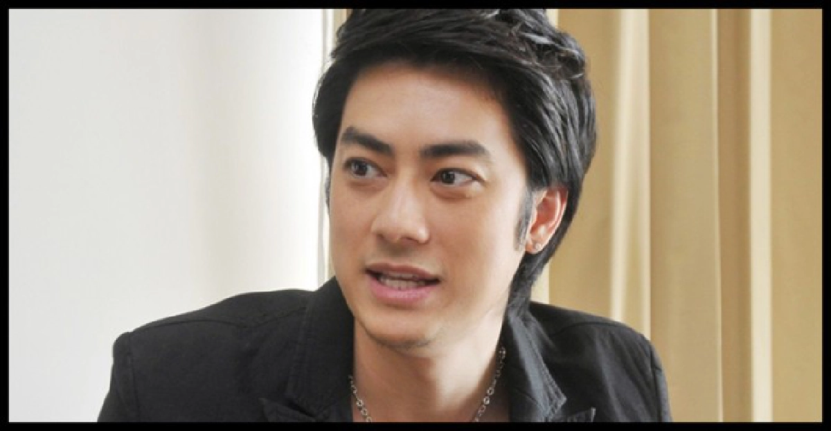 'ฟิล์ม'เซ็ง'แอนนี่'ไม่ถอดชื่อเป็นพ่อ'ฑีฆายุ'
'ฟิล์ม'เซ็ง'แอนนี่'ไม่ถอดชื่อเป็นพ่อ'ฑีฆายุ'