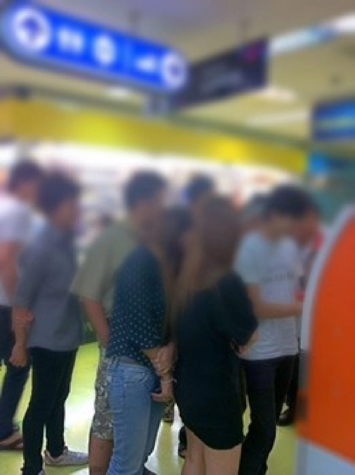 ATMเออเร่อ!กด500ได้พันกลางห้างดัง ATMเออเร่อ!กด500ได้พันกลางห้างดัง