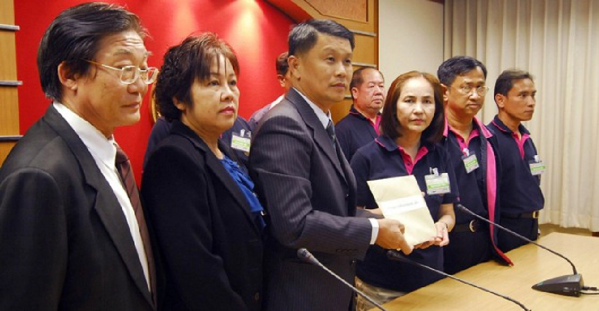 'สหภาพบินไทย'ยื่นสอบ'อำพน' 'สหภาพบินไทย'ยื่นสอบ'อำพน'