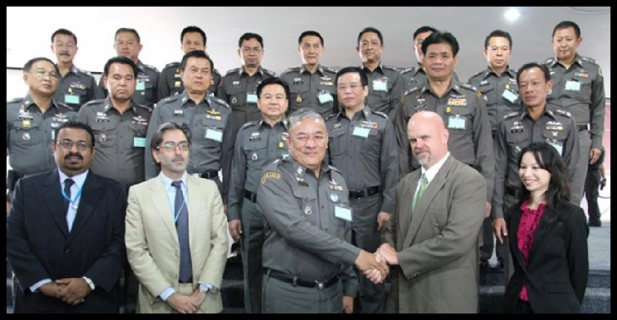 ยูเอ็น-ตร.ไทยรุกปราบ'ค้ามนุษย์'อาเซียน ยูเอ็น-ตร.ไทยรุกปราบ'ค้ามนุษย์'อาเซียน