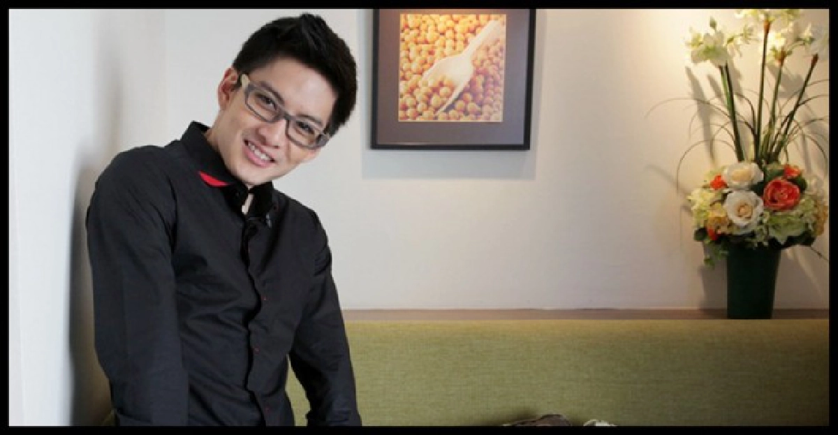 'กอล์ฟ'อึกอักสาวหมวยแค่เพื่อนสนิท
'กอล์ฟ'อึกอักสาวหมวยแค่เพื่อนสนิท