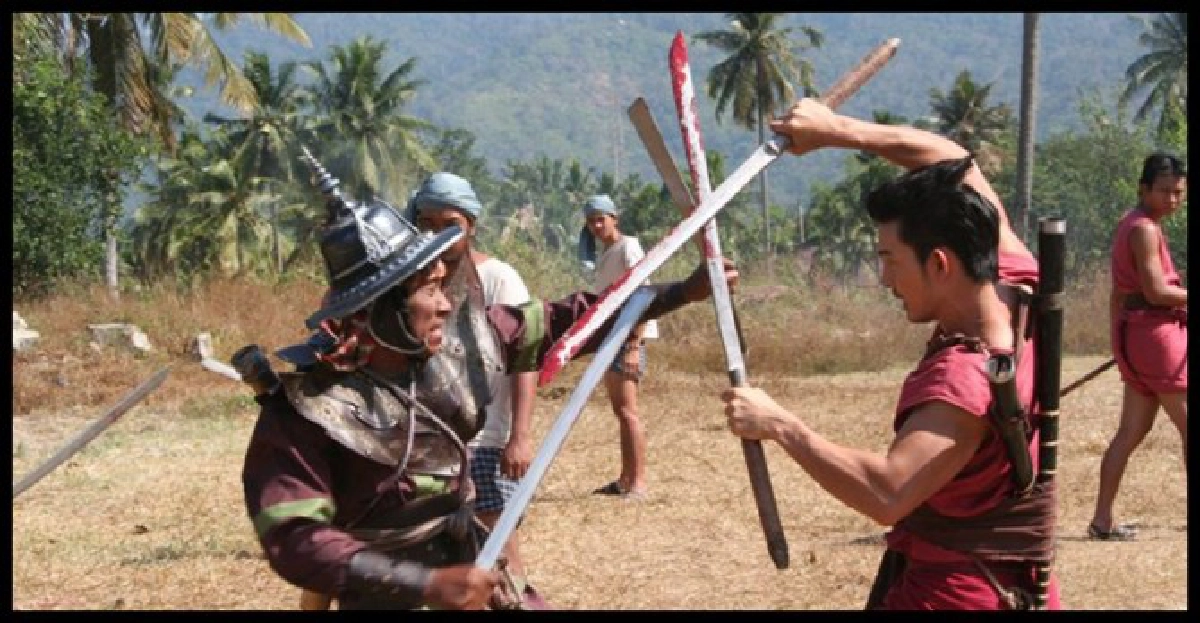 'อั้ม'โชว์บู๊ระห่ำควงดาวปลิดชีพคู่ต่อสู้
