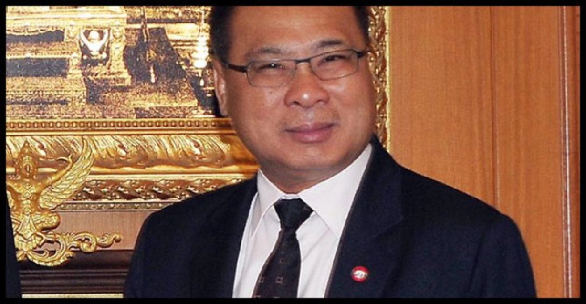 'สมศักดิ์'ปัดซุกหุ้นยันโอนให้ลูกหมด 'สมศักดิ์'ปัดซุกหุ้นยันโอนให้ลูกหมด