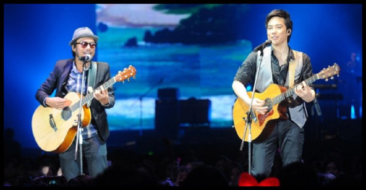 'อีทีซี แบ็ค ทู เบสิก'กรี๊ดสนั่นฮอลล์ 'อีทีซี แบ็ค ทู เบสิก'กรี๊ดสนั่นฮอลล์
