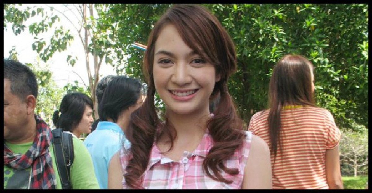 ปัดซุ่มรักไฮโซ'อนุสรณ์''หญิง'ยันสัมพันธ์แค่พี่น้อง
ปัดซุ่มรักไฮโซ'อนุสรณ์''หญิง'ยันสัมพันธ์แค่พี่น้อง