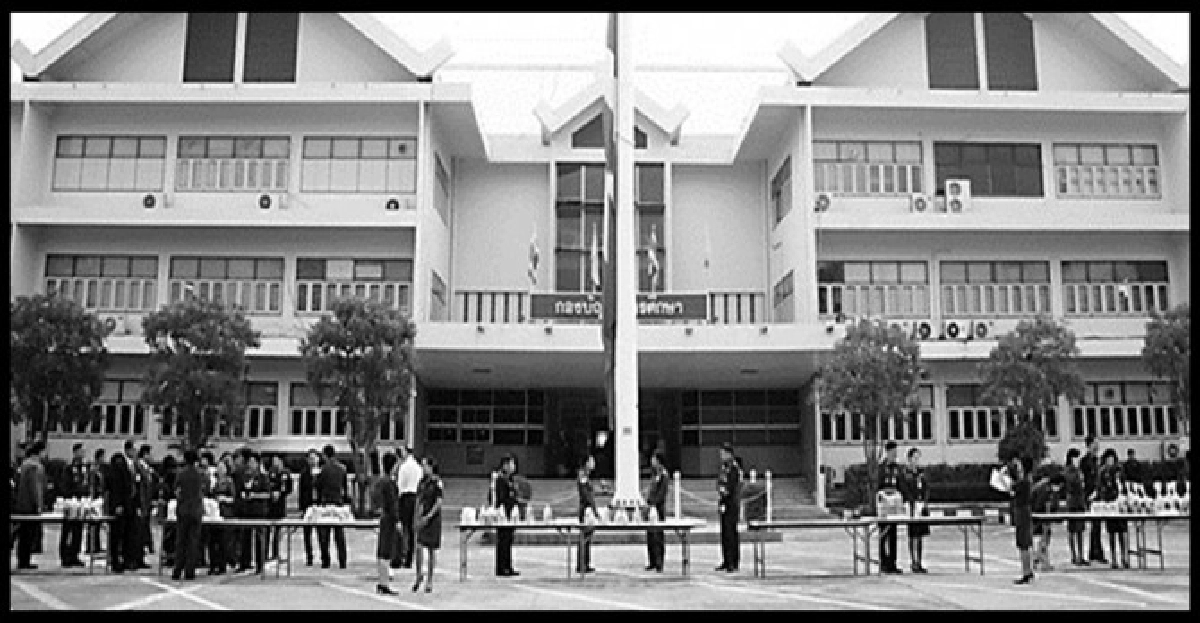 ตร.กับการเมือง..เบื้องหลังหาอาชญากรรม ตร.กับการเมือง..เบื้องหลังหาอาชญากรรม