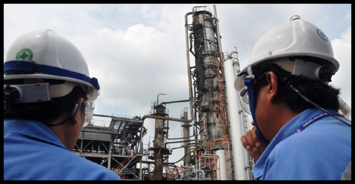 'บางจาก'นำสื่อฯตรวจหอกลั่นไฟไหม้ 'บางจาก'นำสื่อฯตรวจหอกลั่นไฟไหม้