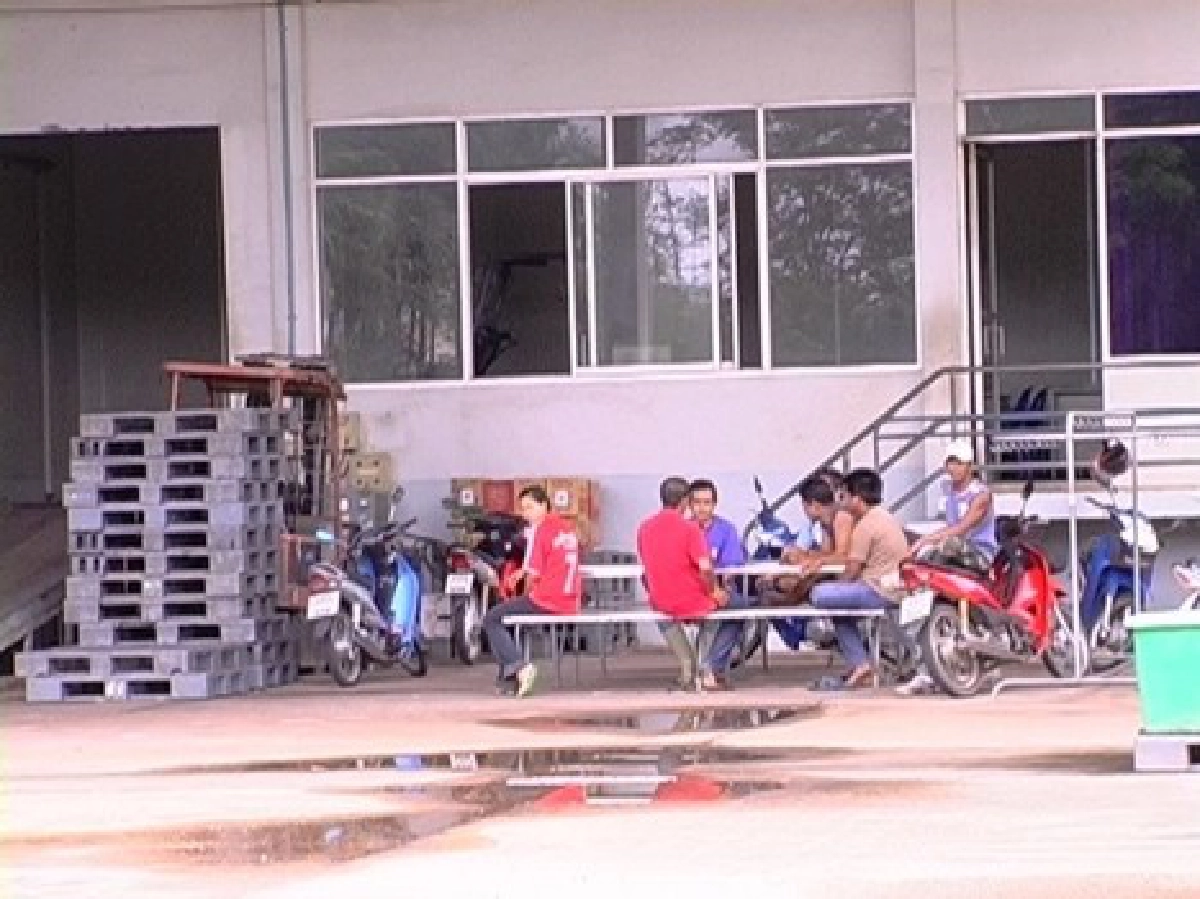 'ตรัง'ขาดแรงงาน-มรสุมที่เริ่มก่อตัว