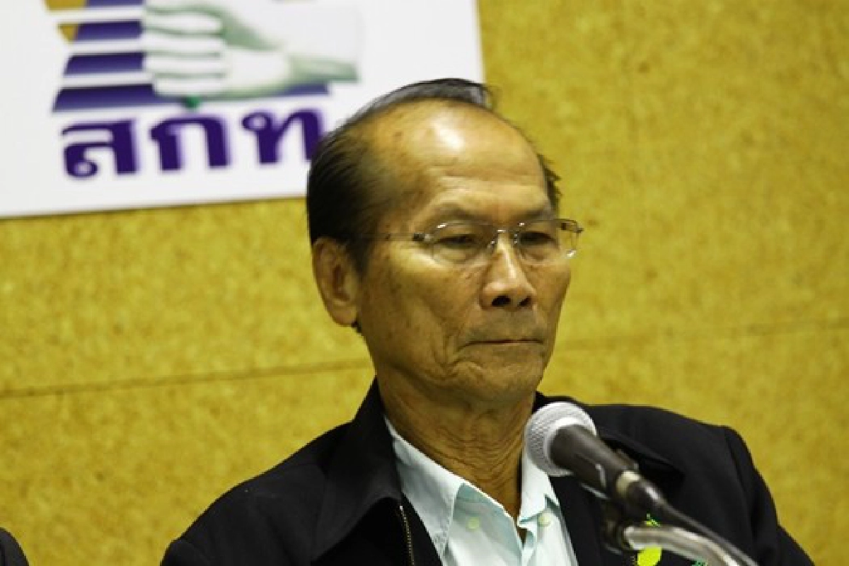 กะเทาะ'เมโทมิล'สารกำจัดศัตรูพืช กะเทาะ'เมโทมิล'สารกำจัดศัตรูพืช