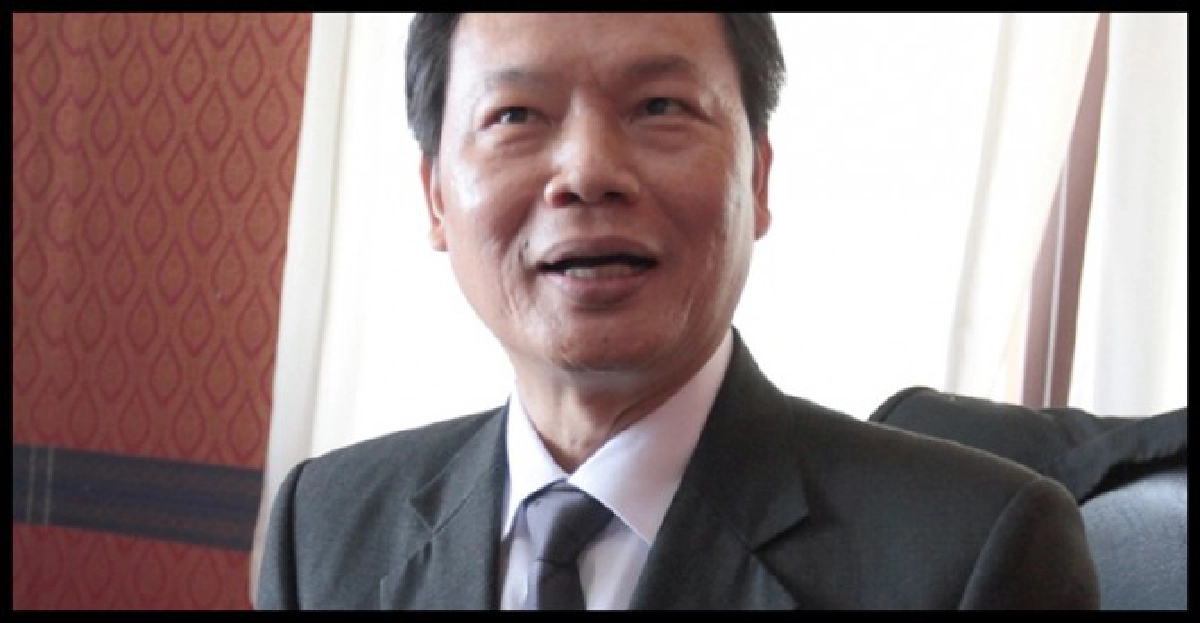 'ถวิล'ผู้บริหารราชการเด่นหลังโดนเด้ง 'ถวิล'ผู้บริหารราชการเด่นหลังโดนเด้ง