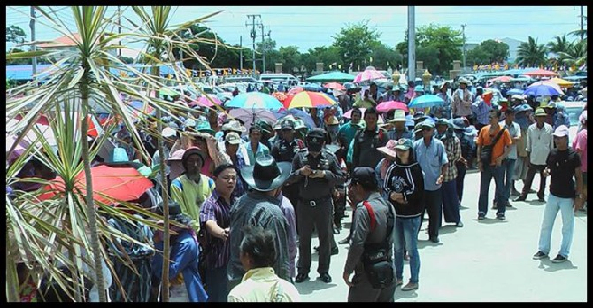 'ม็อบดอนเมือง'ปิดถนนทวงเงินน้ำท่วม