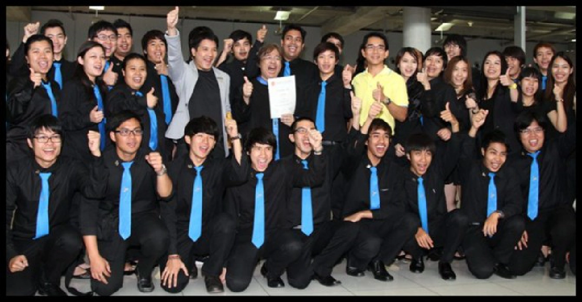 เด็กไทยใน'หอทอง'
เด็กไทยใน'หอทอง'