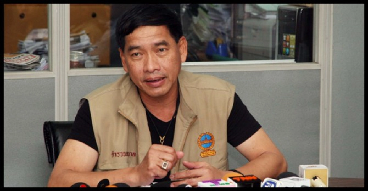 ผบช.น.แถลงฆ่า ม.1 สงสัยคนในคอนโด
ผบช.น.แถลงฆ่า ม.1 สงสัยคนในคอนโด