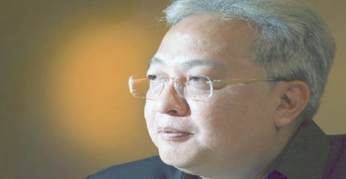 'ดิสธร-วินิจ' ร่วมคิดเพื่อพระเจ้าอยู่หัว 'ดิสธร-วินิจ' ร่วมคิดเพื่อพระเจ้าอยู่หัว