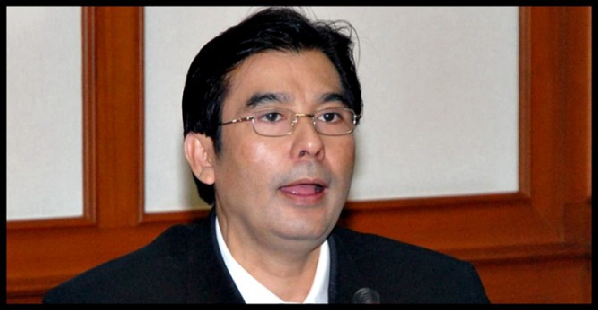 'พท.'ปัด111-สส.แห่พบ'แม้ว'วิ่งเต้นปรับครม. 'พท.'ปัด111-สส.แห่พบ'แม้ว'วิ่งเต้นปรับครม.
