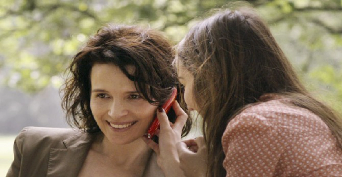 แฉชีวิต นศ.สาวขายตัวใน'Elles'
แฉชีวิต นศ.สาวขายตัวใน'Elles'